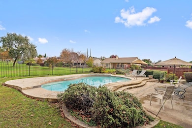 719 Shakeley Ln, Ione, CA 95640 - photo 3