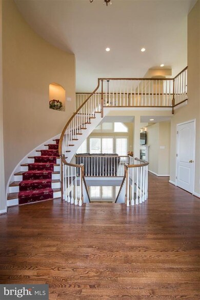 6347 Winpenny Dr, Frederick, MD 21702 - photo 5