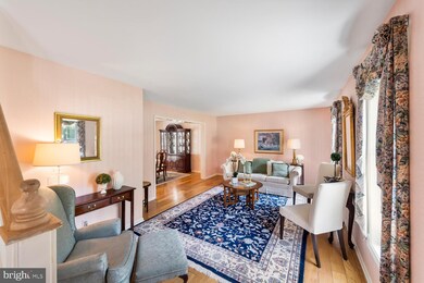 17 Sentinel Dr, Phoenixville, PA 19460 - photo 4