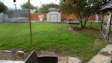 2616 Brentwood Ave, Burley, ID 83318 - photo 2