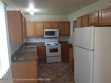 4626 Stillwell Ave, Lansing, MI 48911 - photo 5