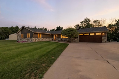 ACAM3007_twilight_a10b9762-9bb5-403e-b4f