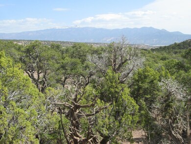 18987F03-0112-48CB-A539-297262EF3BDB