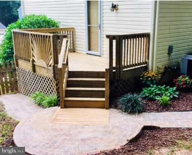 15333 Edgehill Dr, Dumfries, VA 22025 - photo 3