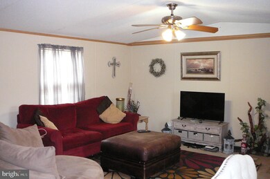 11498 Dry Bridge Rd, Ruther Glen, VA 22546 - photo 2