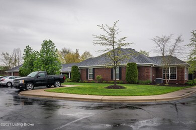 10005 Chenoweth Vista Way-02