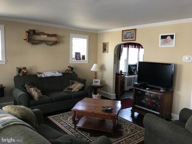 610 March St, Reading, PA 19607 - photo 3