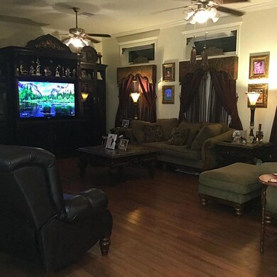 2003 Plantation Dr, Friendswood, TX 77546 - photo 7