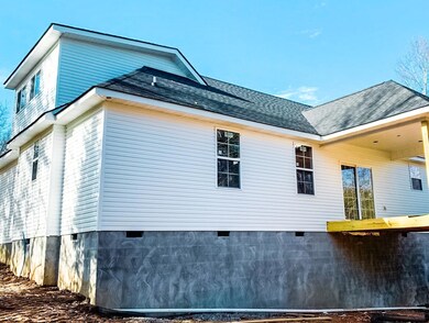103 Saloli Way - Back