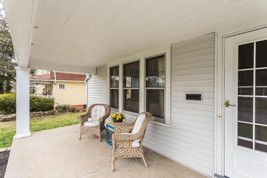 388 Piedmont Porch