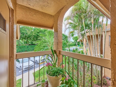 11262 Green Lake Dr unit 2040, Boynton Beach, FL 33437 - photo 7