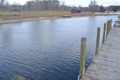 2347 E Bay Ridge Dr, Au Gres, MI 48703 - photo 4