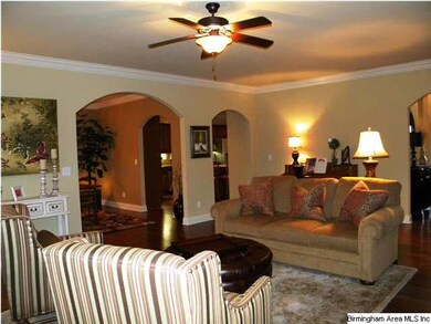 Large Great room and beautiful arched doorways