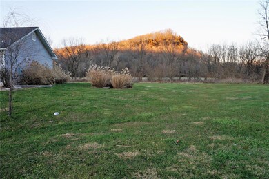 66 Hanks Ln, Hardin, IL 62047 - photo 2