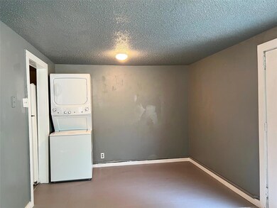 305 S Preston St unit B, Ennis, TX 75119 - photo 5
