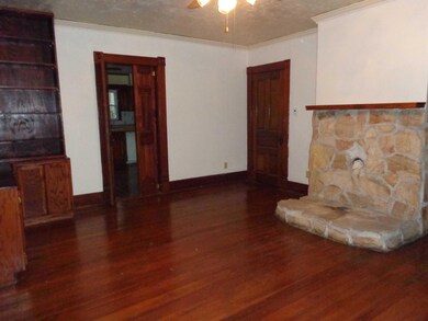 67 Lone Jack Road dining room