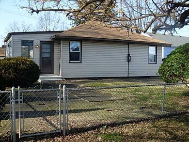 1330 Gilbert St, Columbus, OH 43206 - photo 2