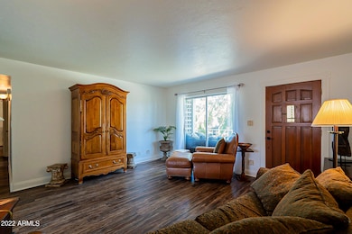 Spacious Freshly Painted Interior