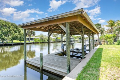 103 Boca Ciega Rd, Cocoa Beach, FL
