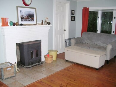 27 Burgate St, Chepachet, RI 02814 - photo 7