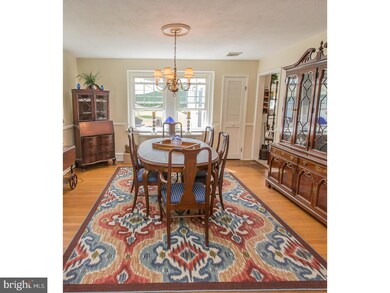 347 Strathmore Rd, Havertown, PA 19083 - photo 5