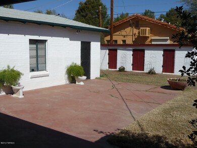 Studio/GH and Storage