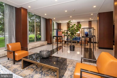 Green Hill Condominiums unit E-406, Wynnewood, PA 19096 - photo 3