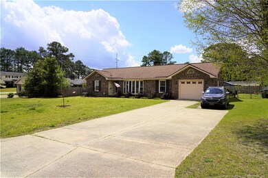 2405 Dartmouth Dr, Fayetteville, NC 28304 - photo 2