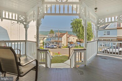 101 Clay St, Tamaqua, PA 18252 - photo 3