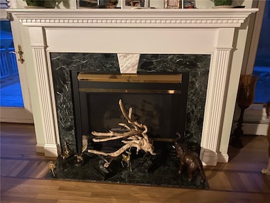 527 Hatchery Rd, North Kingstown, RI 02852 - photo 4