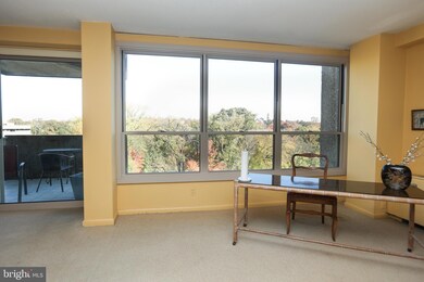 Green Hill Condominiums unit E-1011, Wynnewood, PA 19096 - photo 4