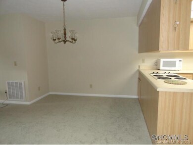 10 Ardis Ln, Hendersonville, NC 28792 - photo 7