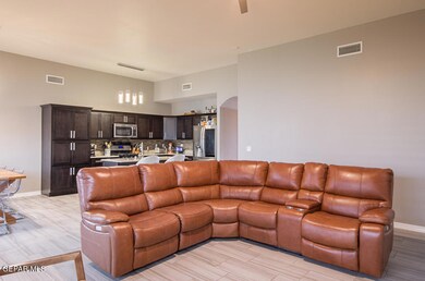 14904 Ted Banks Ave, El Paso, TX 79938 - photo 5