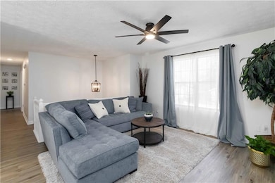 3119 Freedom Ct, Douglasville, GA 30135 - photo 5