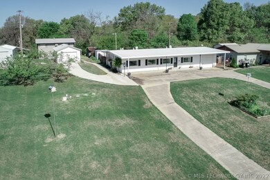 121452 S 4160 Rd, Eufaula, OK 74432 - photo 4