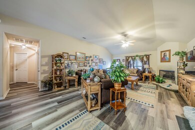 2937 Mayfair Ln, Lancaster, TX 75134 - photo 4