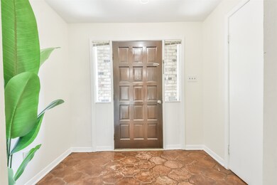 9011 Arbor Wood Dr, Houston, TX 77040 - photo 6