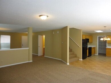 14470 Forsythia Ln, Fishers, IN 46038 - photo 2