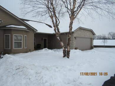 6 Claire Ct, Circleville, OH 43113 - photo 2
