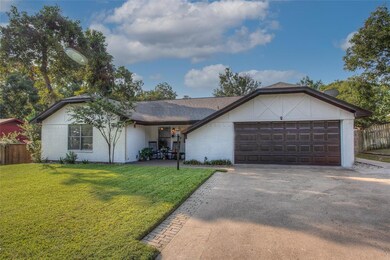 806 Hilltop Dr, Weatherford, TX 76086 - photo 2