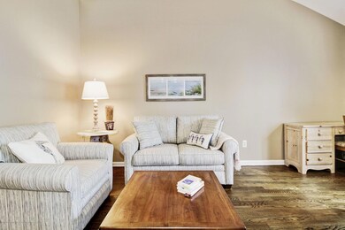 010_1012_Beach_Lane_286375_510053