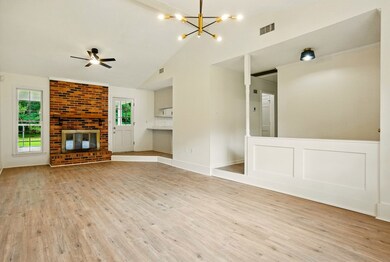 121 Lockett Station Rd, Albany, GA 31721 - photo 2