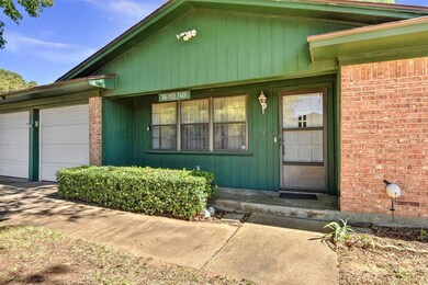 706 S Hyde Park Ave, Denison, TX 75020 - photo 4