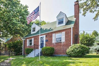 5601 Hamilton St, Hyattsville, MD 20781 - photo 2