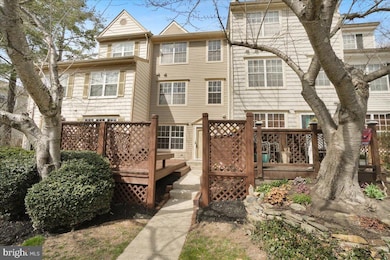 19742 Teakwood Cir, Germantown, MD 20874 - photo 2