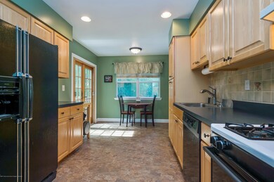 Alternate kitchen