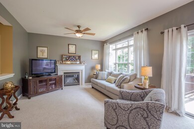 16933 Village Ln, King George, VA 22485 - photo 4