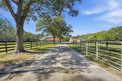 460 Spring Forest Dr, New Smyrna Beach, FL 32168 - photo 2