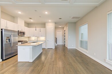 4506 Whitney Park Way, Houston, TX 77022 - photo 6