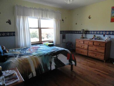 17 Cosmo St, Westerly, RI 02891 - photo 7